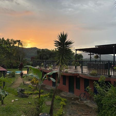 Jaragual Hostel "Eco Hostal" La Vega  Exterior photo
